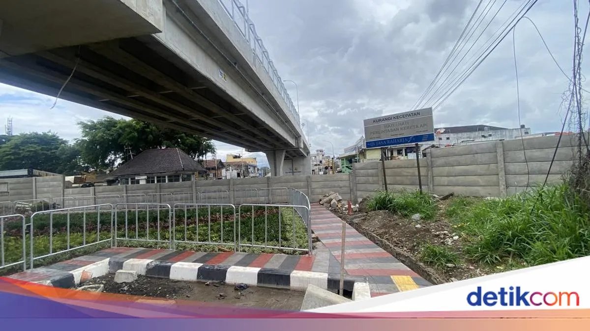 Penutupan Akses di Bawah Flyover Nurtanio di Kota Bandung