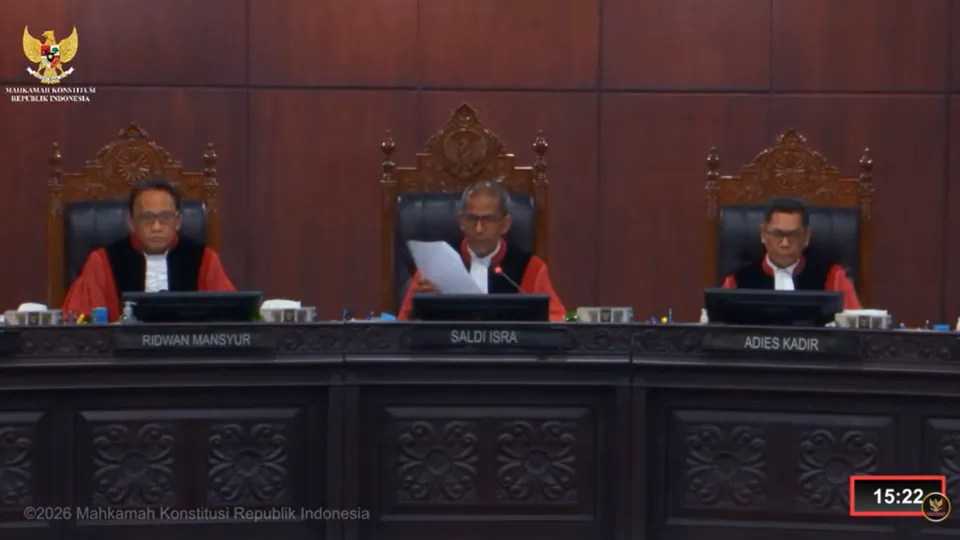 Mahasiswa UI Tantang Aturan Penangkapan Hakim Tanpa Izin Ketua MA