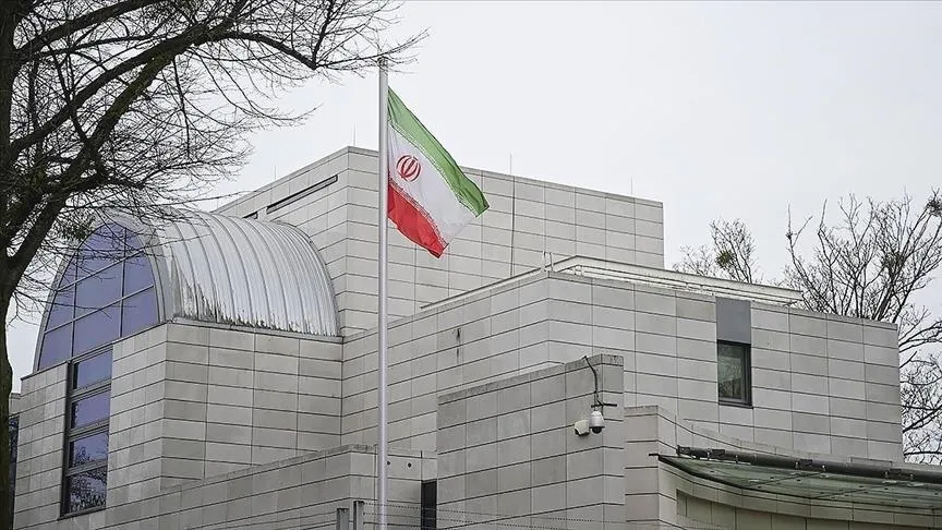 Iran Ancam Tanggapi Agresi Militer AS Secara Tegas