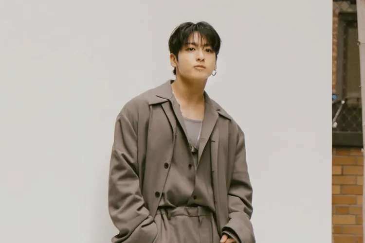 Gaya Fashion Selebritis di Show Calvin Klein Spring 2026