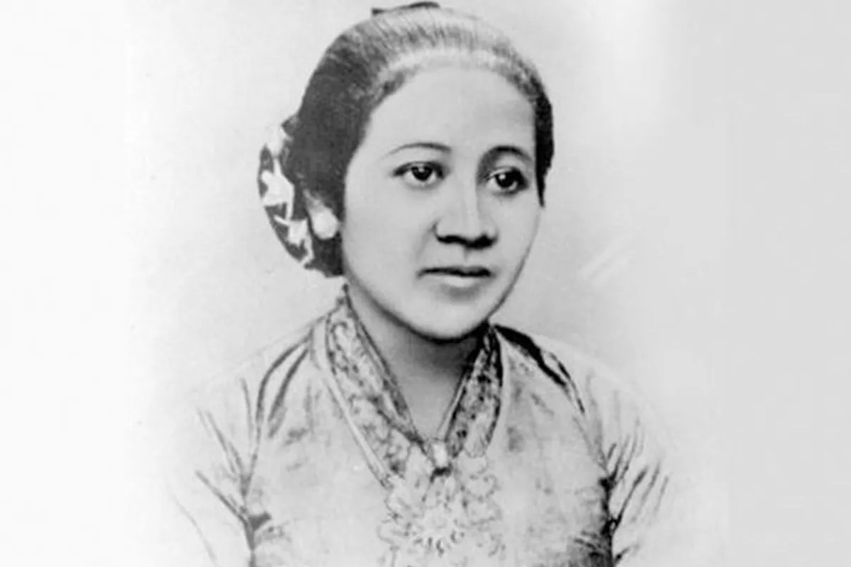 Menggali Pemikiran Emansipasi Kartini Melalui 'Habis Gelap Terbitlah Terang'