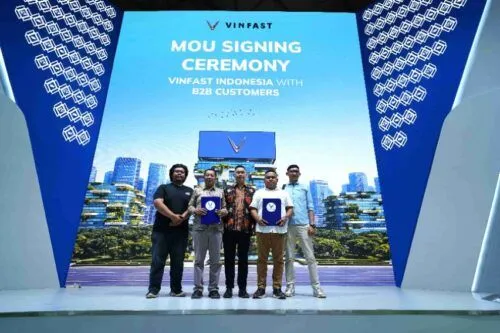VinFast Pasok 400 Unit Limo Green untuk Transportasi Umum di Indonesia