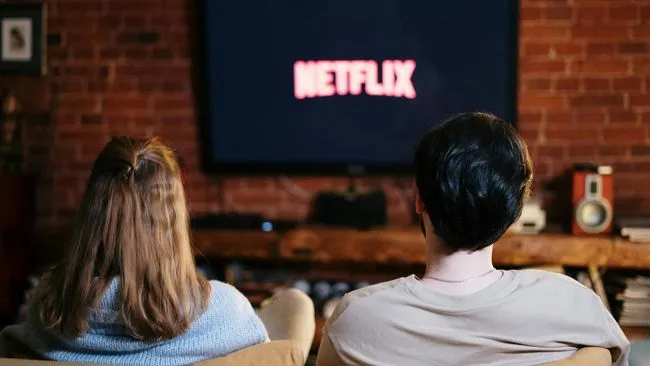 Rekomendasi Tontonan Netflix Seru untuk Rayakan Malam Tahun Baru