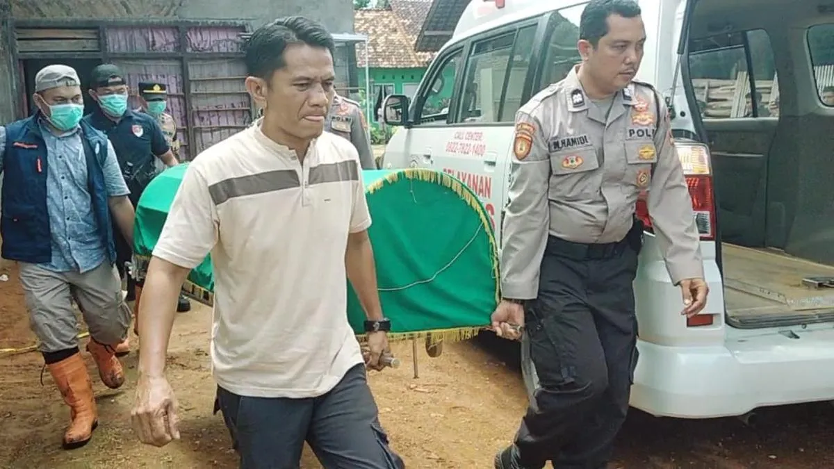 Kakek Ditemukan Tewas Dengan Leher Terputus Diduga Dibunuh Anak Kandung