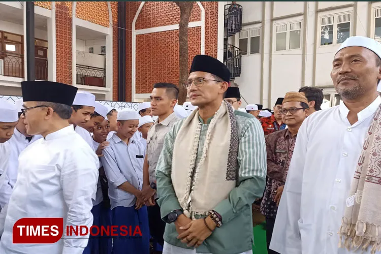 Sandiaga Uno Dorong Santri Banyuwangi Kuasai Teknologi Digital