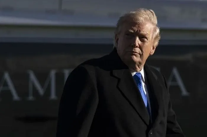 Trump Pertimbangkan Opsi Militer untuk Kuasai Pulau Kharg Iran