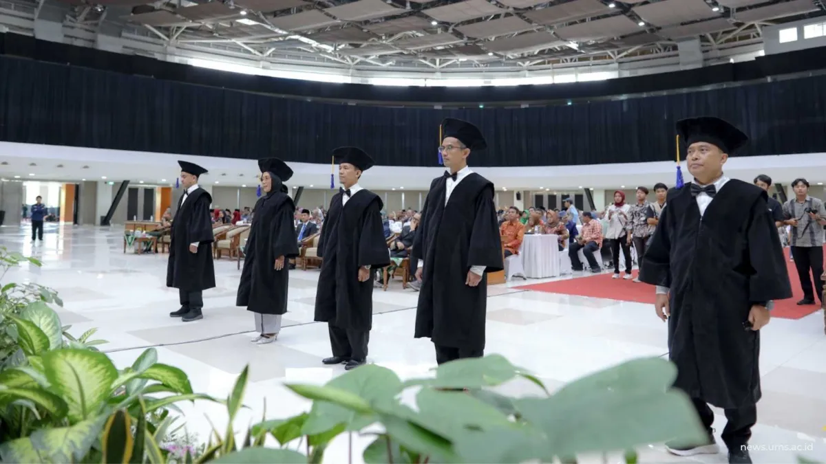 Universitas Muhammadiyah Surakarta Kukuhkan Lima Guru Besar, Perkuat Peran Intelektual