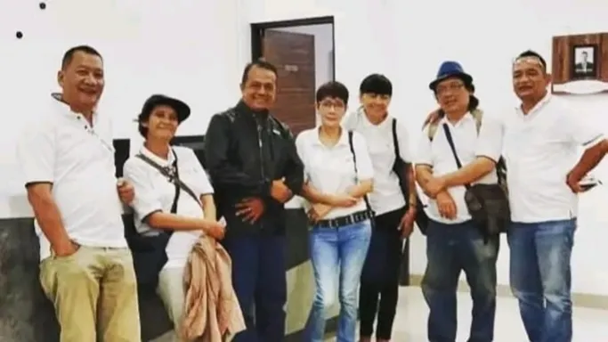 Mengenang Tabloid Monitor: Kunjungan Mantan Awak Media dan Tribute untuk Arswendo Atmowiloto