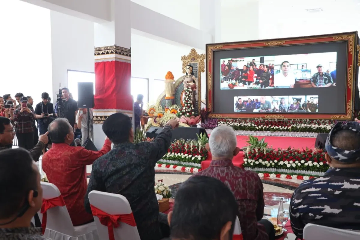 Gubernur Koster Resmikan Siaran Televisi Digital dari Turyapada Tower di Bali