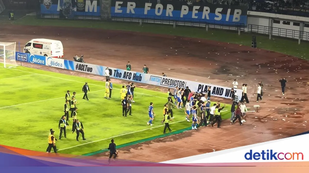 Persib Bandung Terancam Sanksi AFC Usai Kericuhan di GBLA