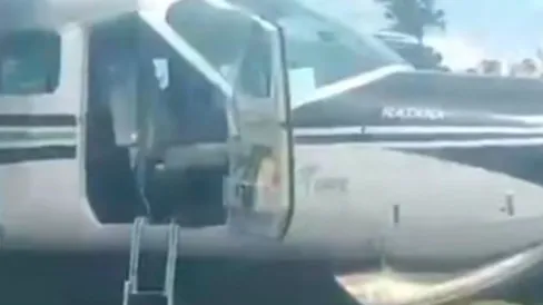 Insiden Penembakan Pesawat Smart Air di Papua: Dua Awak Tewas, Penumpang Selamat