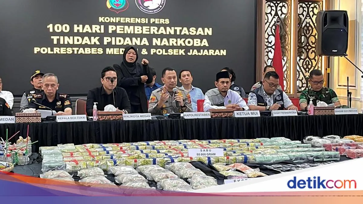 Dua Kurir Narkoba Ditangkap Usai Klaim Dirampok di Laut