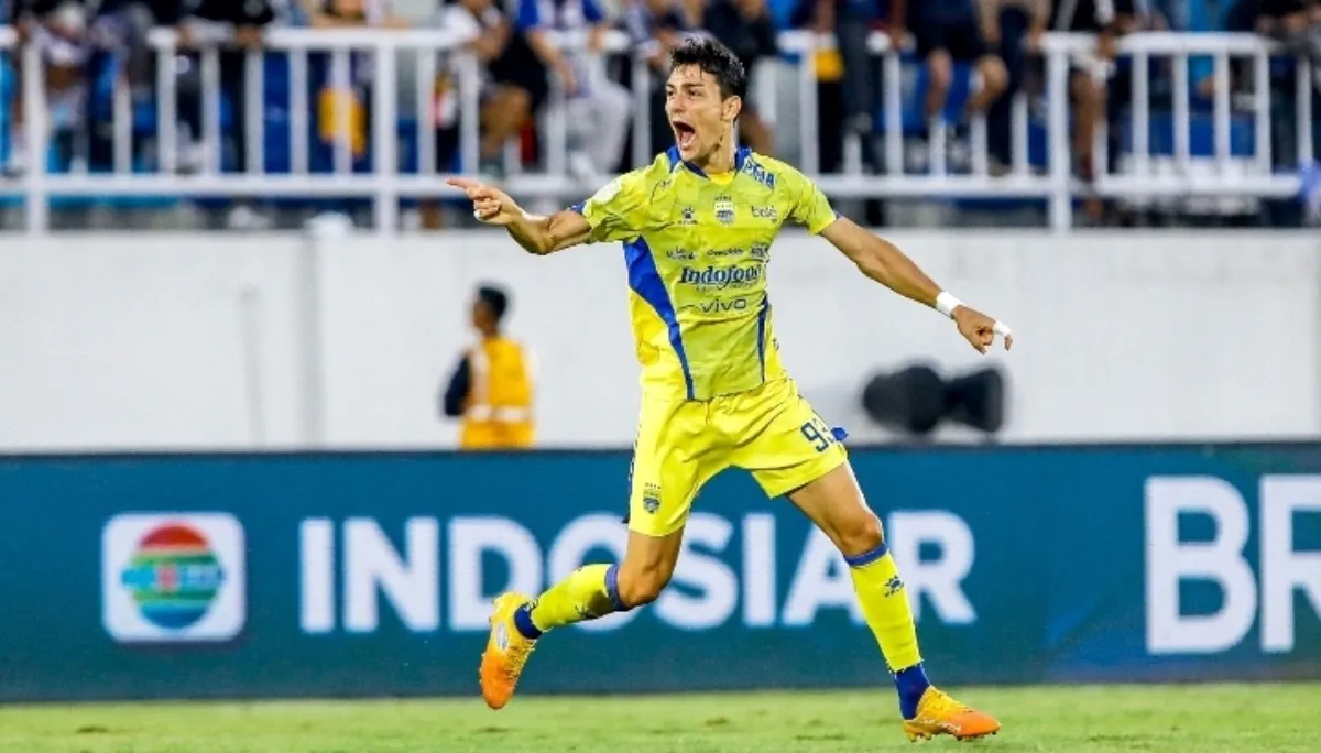 Kekuatan Pertahanan Persib: Hanya Kebobolan Satu Gol di Kandang