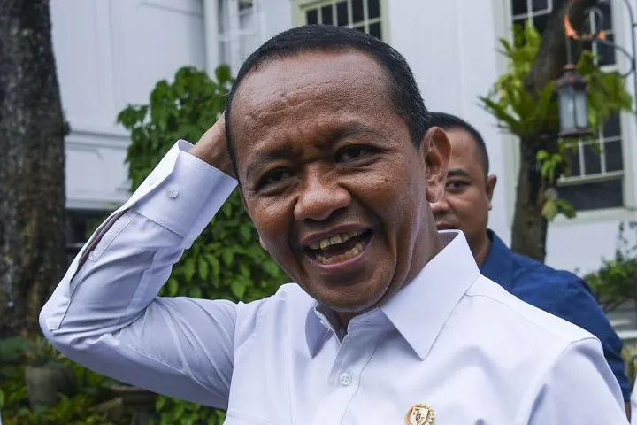 Pentingnya Komunikasi Santun bagi Bahlil Lahadalia untuk Menarik Hati Masyarakat