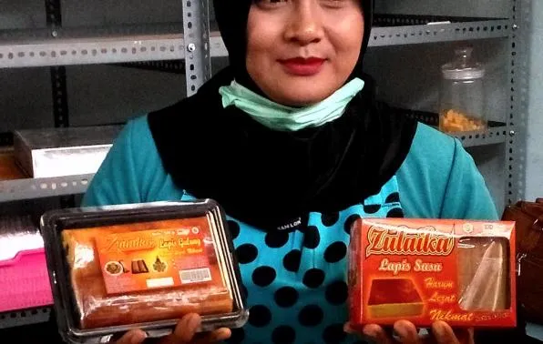 MIND ID Dukung UMKM Bangka Tingkatkan Produksi Kue Lebaran