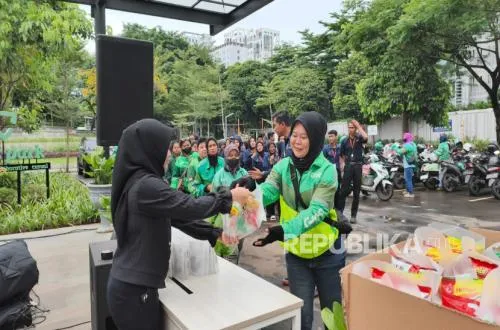 Kolaborasi Bisnis dan Sosial Sambut Ramadan di CIBIS Park