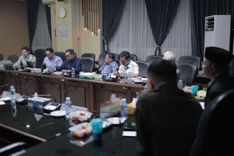 DPRD Kalsel Rampungkan Raperda Perdagangan untuk Kesejahteraan Masyarakat