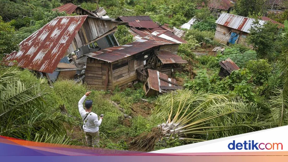 186 KK di Desa Tandihat Direlokasi Akibat Tanah Bergerak