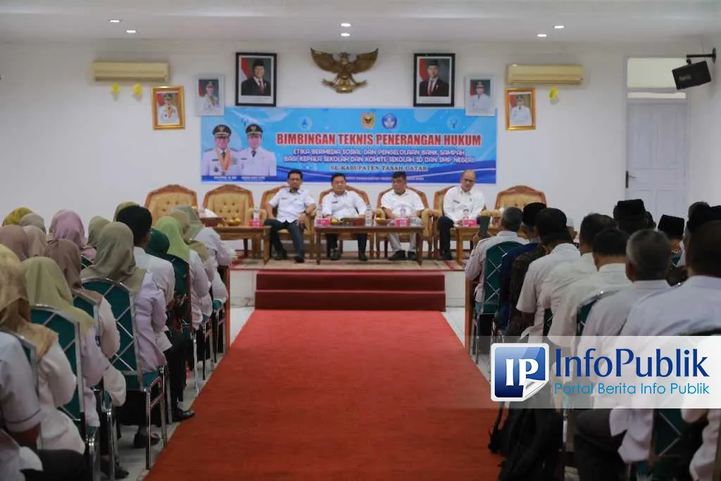 Pemkab Tanah Datar Gelar Bimtek Literasi Hukum dan Etika Digital untuk Pendidik