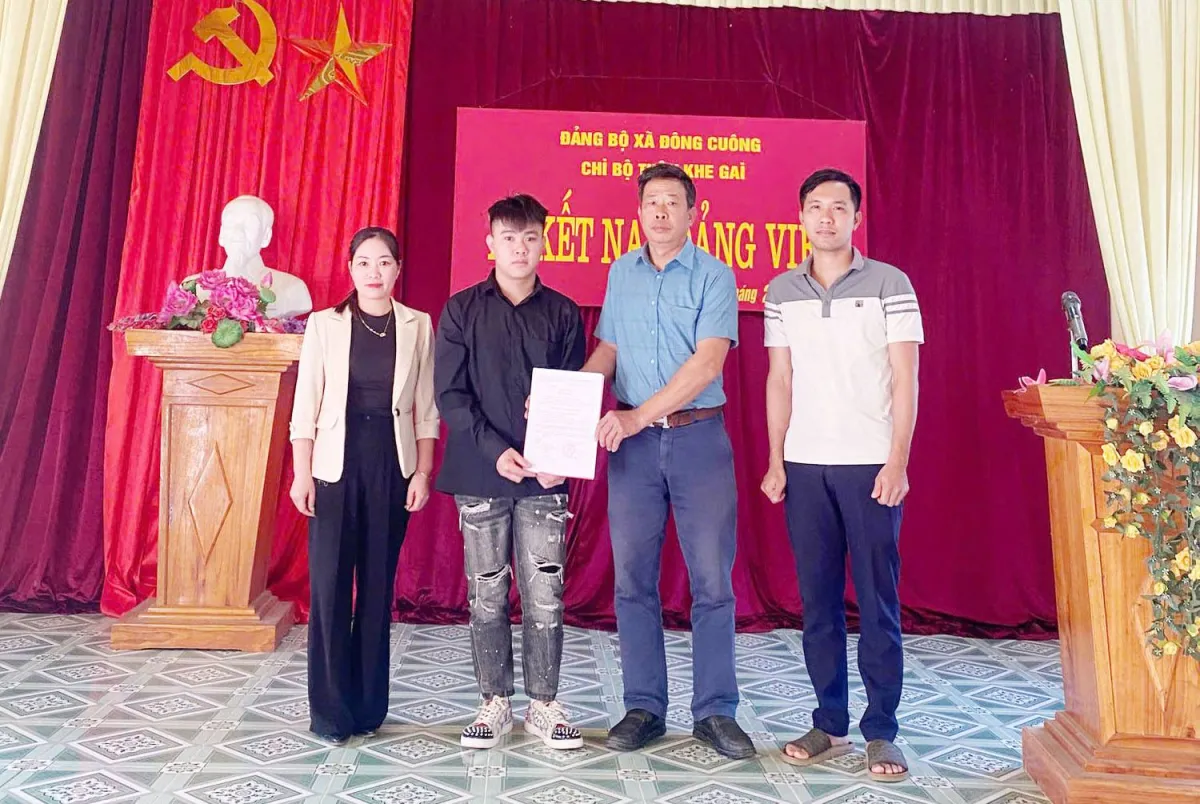 Lao Cai Tingkatkan Pembangunan Partai dan Sistem Politik yang Bersih