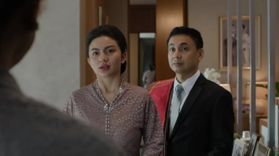 Ulasan Film 'Catatan Harian Menantu Sinting': Komedi Kehidupan Menantu dan Mertua