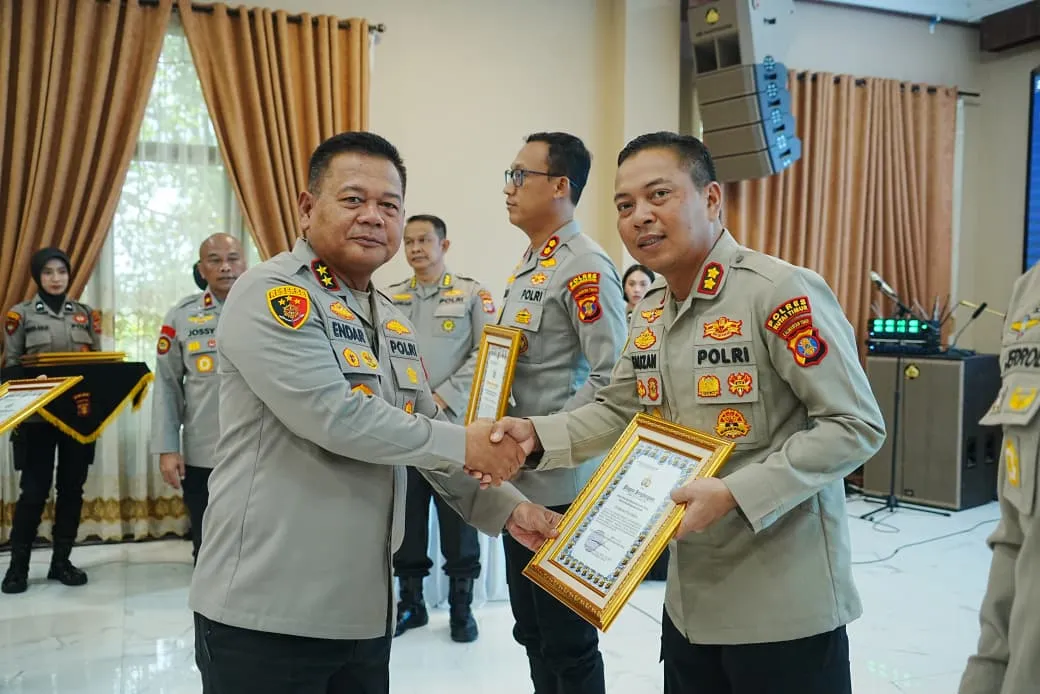 Polres Kutim Raih Dua Penghargaan di Rapim Polda Kaltim 2026