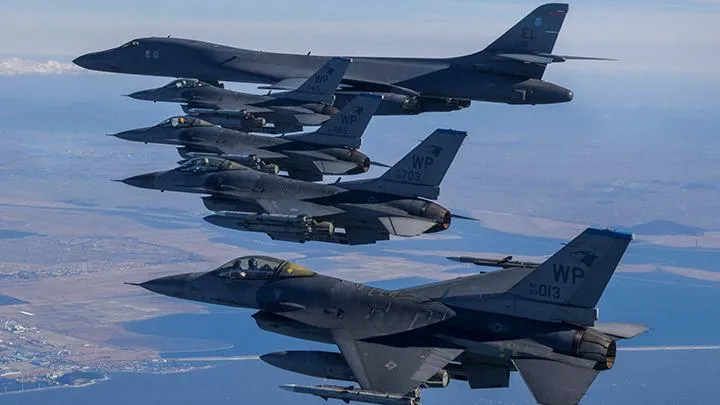 AS Kerahkan Jet Tempur Canggih ke Timur Tengah untuk Memperkuat Strategi Militer