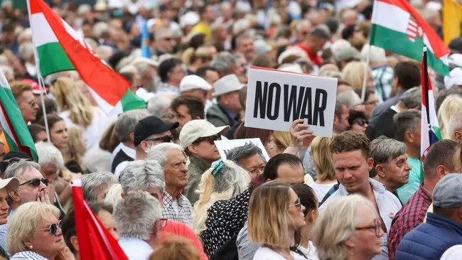 Hungaria Blokir Pinjaman UE untuk Ukraina Terkait Pasokan Minyak