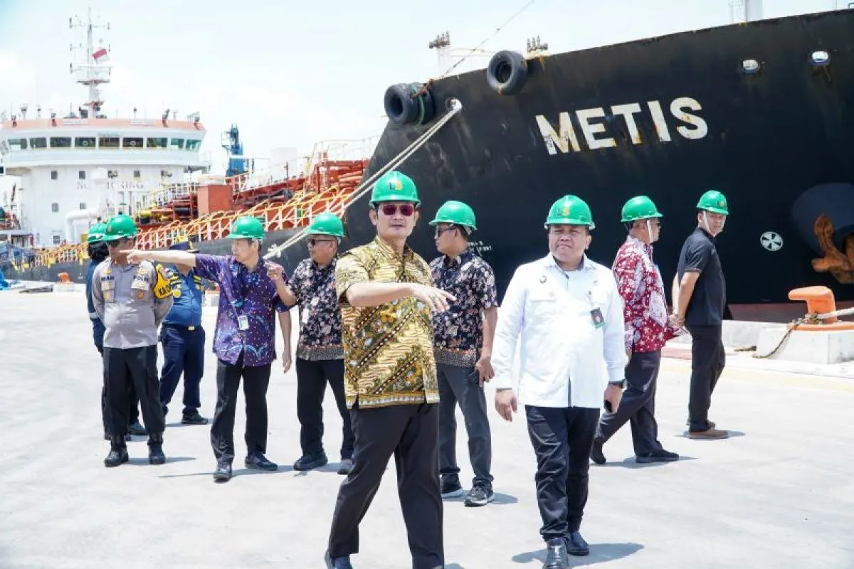 Kemenko Polkam Dorong Pelabuhan Tanjung Pakis Menjadi Pintu Karantina Nasional