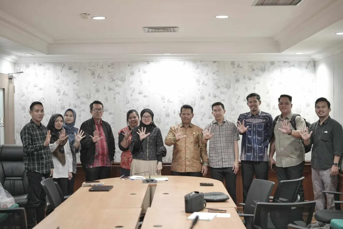 Wabup Kolaka Utara Koordinasi Pembangunan Sentra Hilirisasi Kelapa