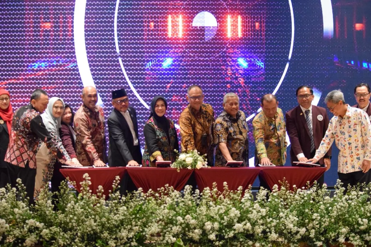 Tiga Fakultas Kedokteran di Surabaya Luncurkan Program Pendidikan Dokter Spesialis untuk Atasi Kekurangan Tenaga Medis