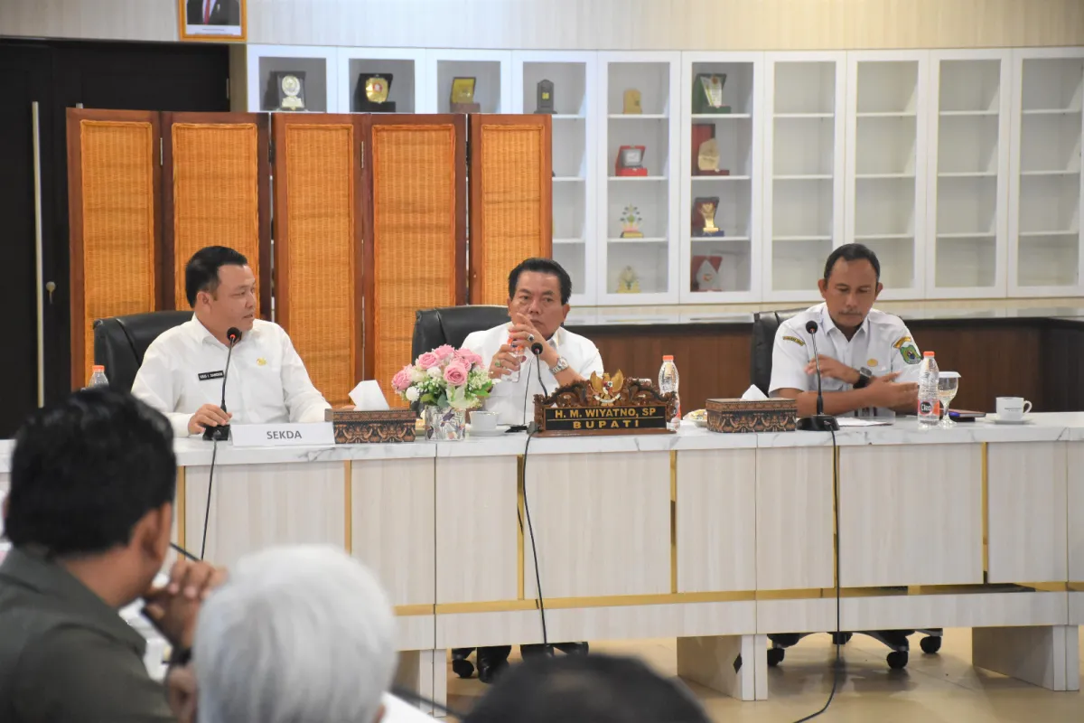 Pemkab Kapuas Jalin Kerjasama dengan Perusahaan untuk Atasi Konflik Lahan
