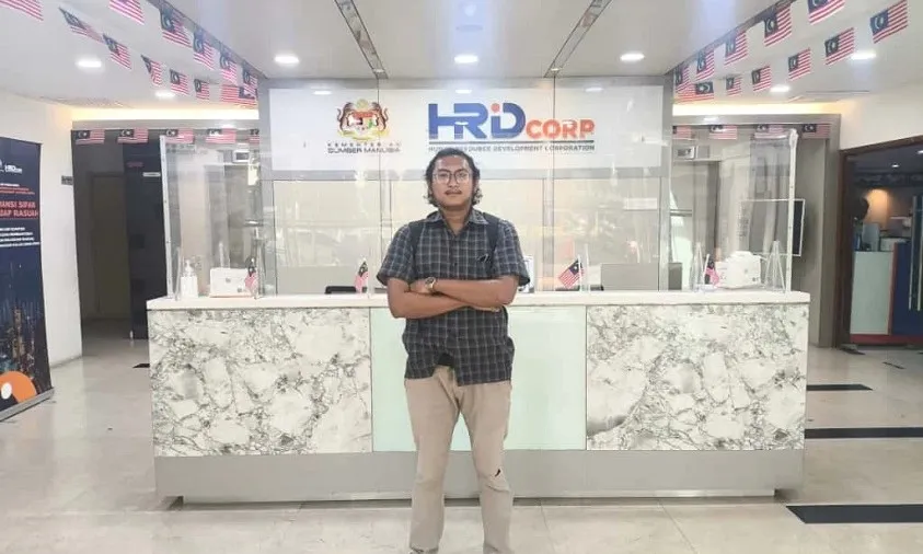 Alumni UNM Raih Kesuksesan Global sebagai Software Developer di Malaysia