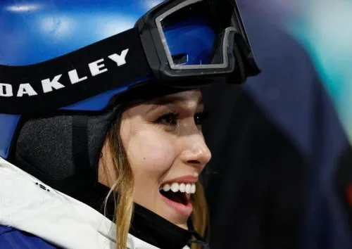 Gu Ailing Melangkah ke Final HalfPipe Putri Meski Hadapi Tantangan