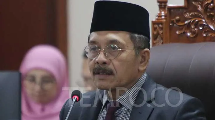 Sidang Tertutup MKMK Mendengar Keterangan Adies Kadir