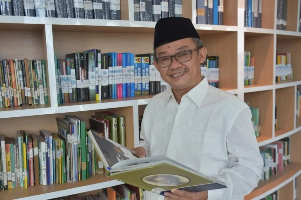 Kebahagiaan Dunia dan Akhirat: Perintah Berihsan dalam Islam