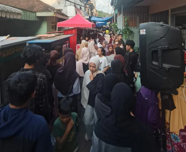 Pasar Takjil Ketawanggede Dorong Perekonomian Lokal di Ramadan