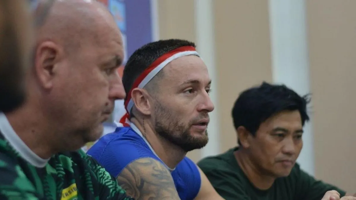 Marc Klok Ingatkan Pentingnya Profesionalisme Usai Laga Persib vs Ratchaburi
