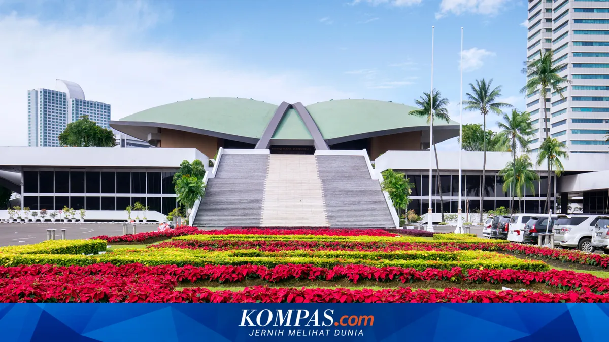 Lebih dari Sepertiga Anggota DPR RI Tidak Mengungkap Latar Belakang Pendidikan