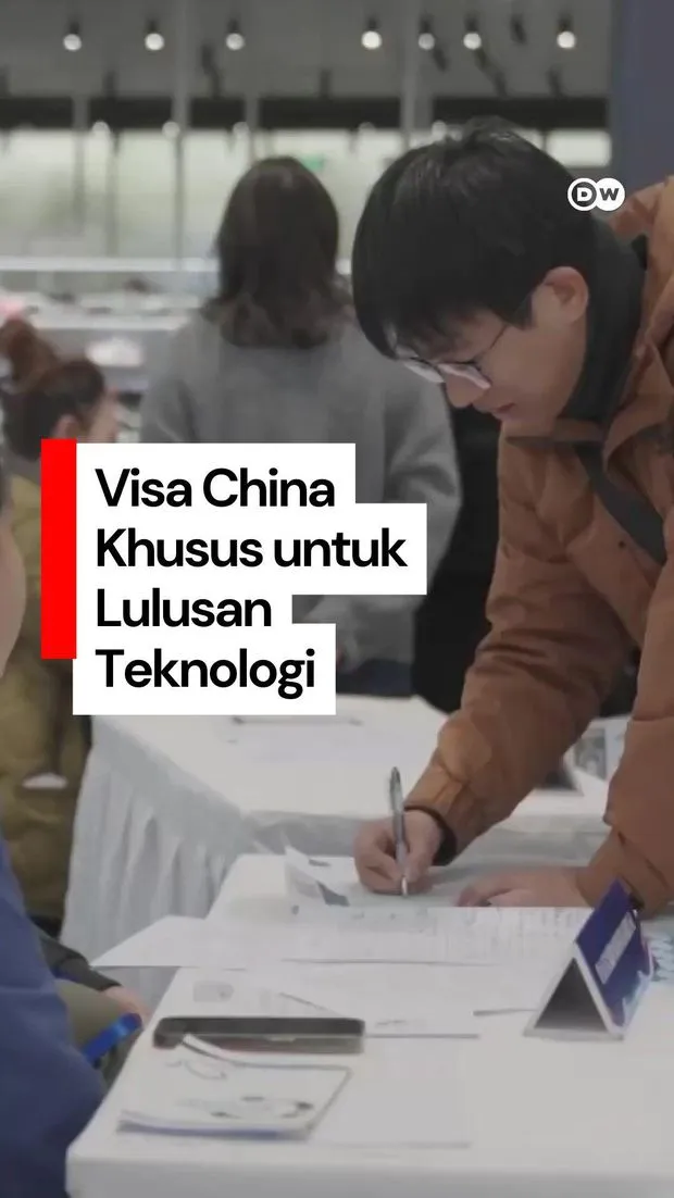 Cina Perkenalkan Visa Khusus untuk Lulusan STEM Internasional