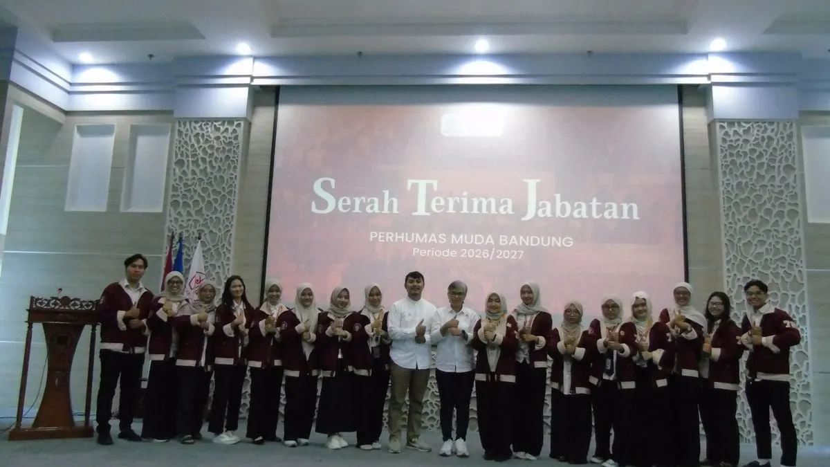 Perhumas Muda Bandung Resmi Serah Terima Kepemimpinan untuk Periode 2026-2027