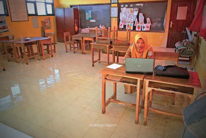Banjir Melanda, Sekolah-sekolah Beralih ke Pembelajaran Daring