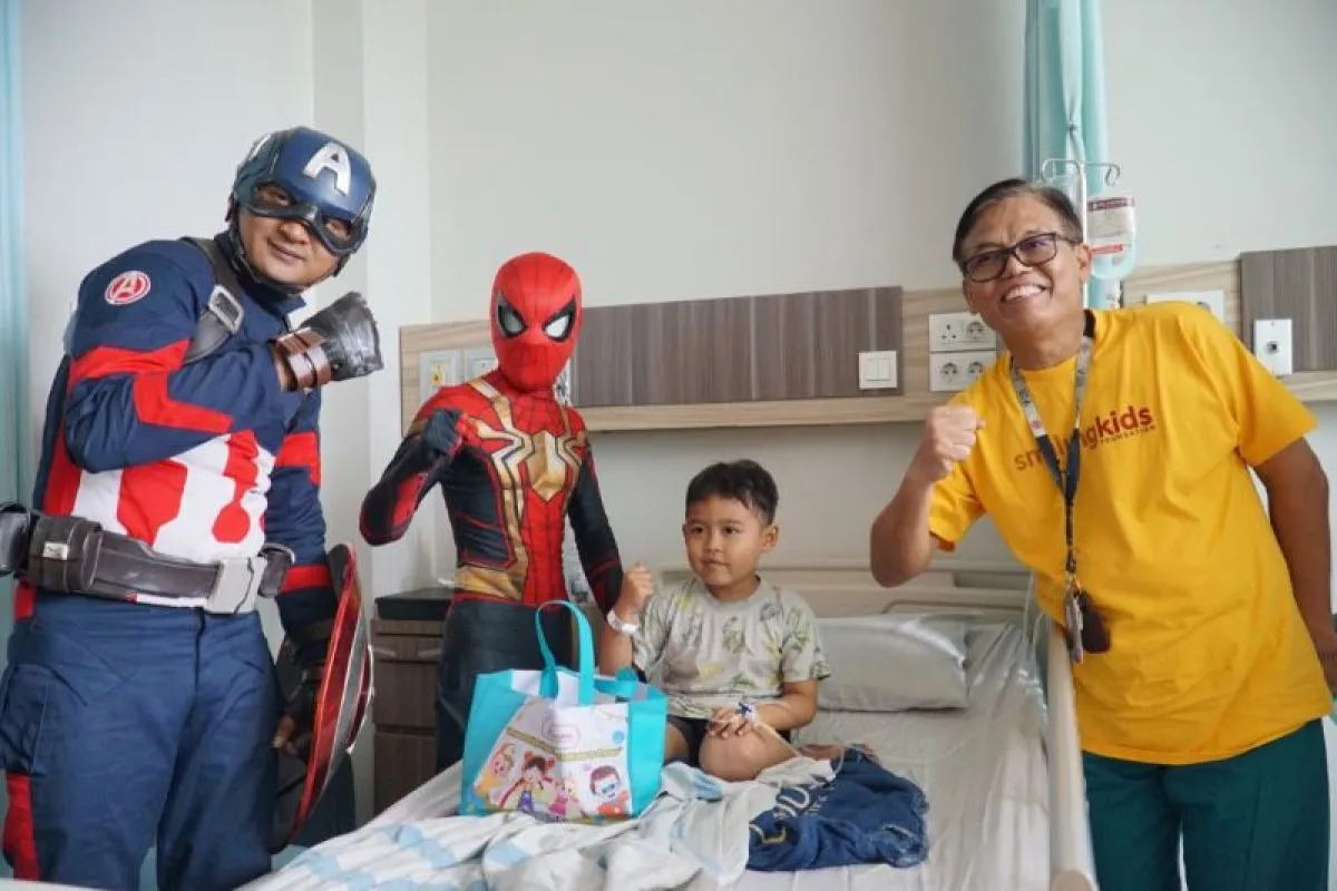 Smilingkids Foundation Rayakan Hari Kanker Anak Sedunia dengan Aksi Nyata di RS Murni Teguh