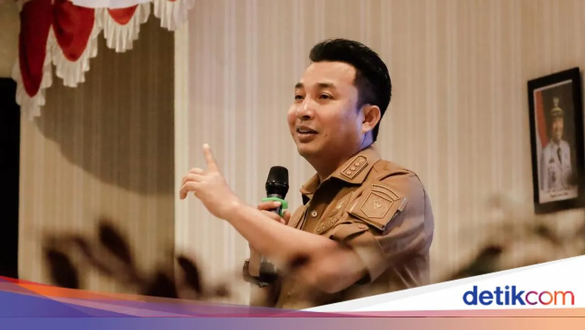 Pemkab Lutra Percepat Pembangunan Jalan untuk Atasi Kemiskinan