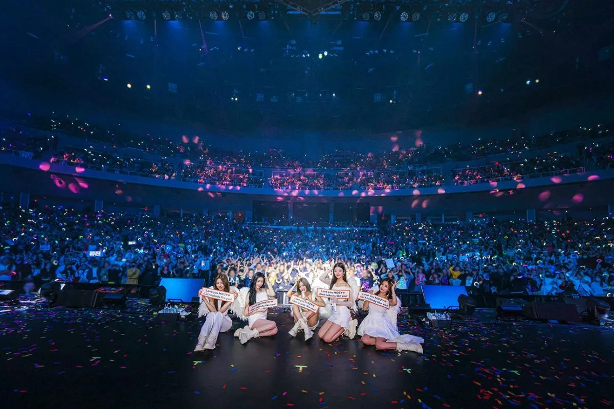 ITZY Ajak Anak-Anak Pasien dan Kurang Mampu ke Konser Tunnel Vision di Seoul