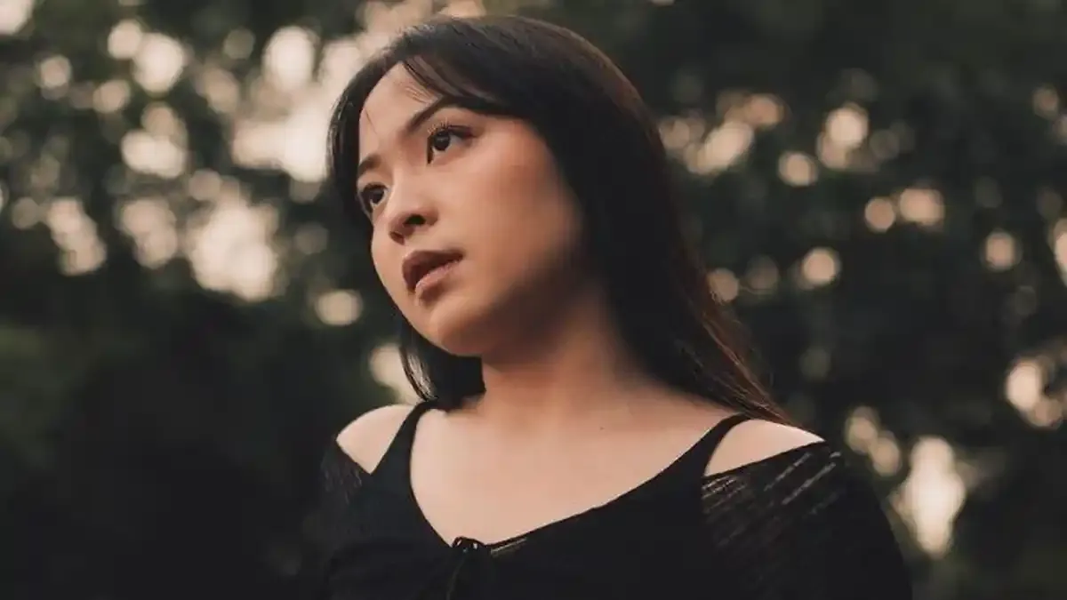 Bernadya, Penyanyi Muda Surabaya dengan Jutaan Pendengar dan Lagu Viral