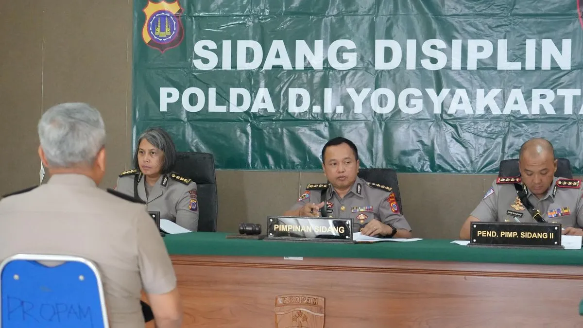 Mantan Kapolresta Sleman Diberi Sanksi Disiplin Setelah Sidang