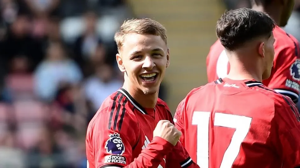 Keseharian Amir Ibragimov, Wonderkid MU dan Penghafal Alquran di Ramadan