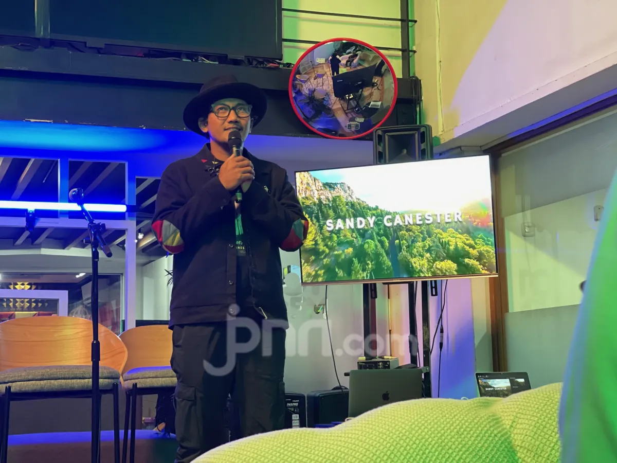 Sandy Canester Sumbangkan Royalti Lagu 'Pohon' untuk Pelestarian Lingkungan