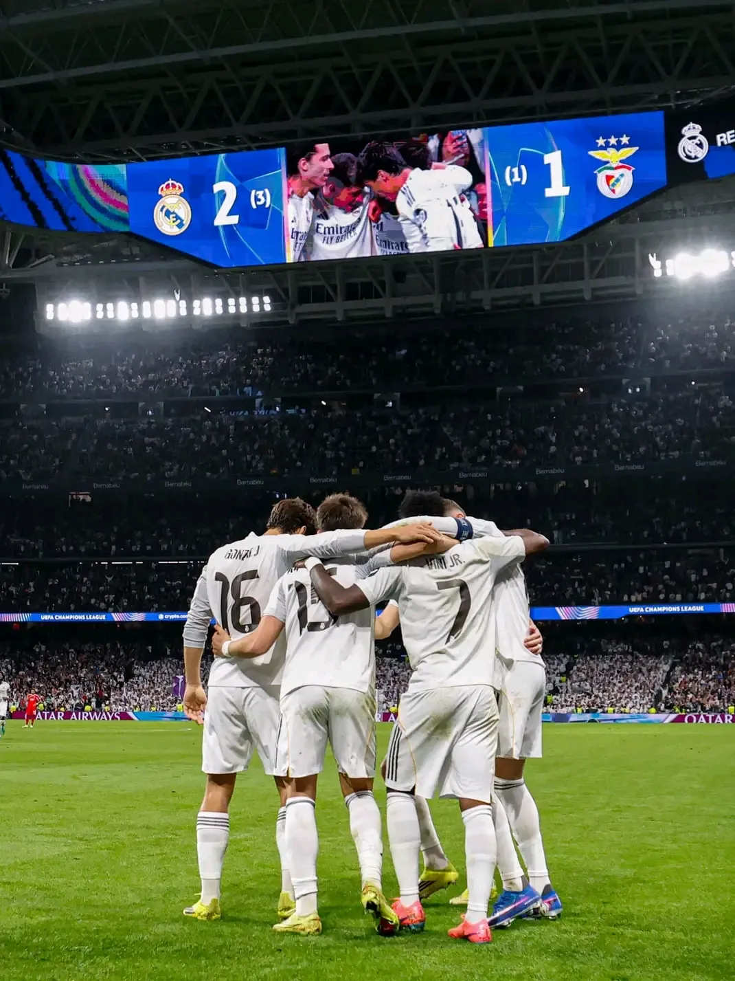 Real Madrid Melaju ke 16 Besar Usai Kalahkan Benfica Dramatis